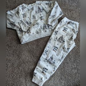 Disney x AE Christmas Sweatsuit - size XL